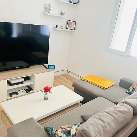 Charmant Appartement Americain Saint-Denis  Eksteriør billede