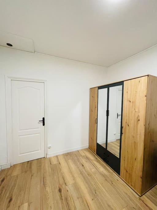 Charmant Appartement Americain Saint-Denis  Eksteriør billede