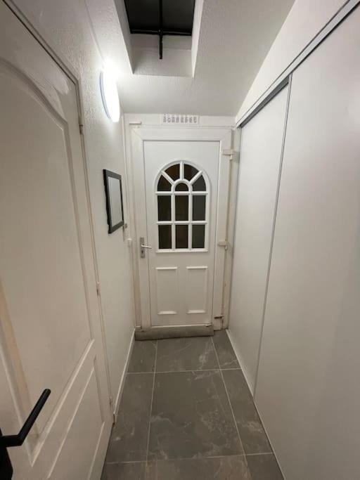 Charmant Appartement Americain Saint-Denis  Eksteriør billede